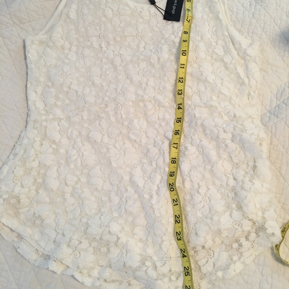 Sleeveless Lace Shell - Picture 3 of 3